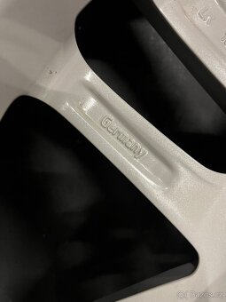 alu Kola RIAL 5x108 225/65/17 Ford kuga 7jx17h2 ET 40,5 - 6