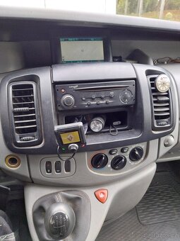 Renault trafic 2.5 dci - 6