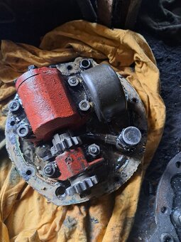 Zetor uřI čerpadlo hydrauliky - 6