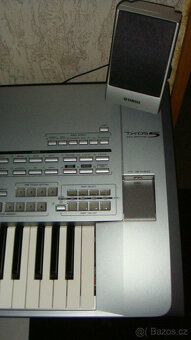 Yamaha Tyros 5 61 v dobrém, dobře udržovaném stavu. - 6