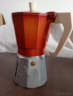 Konvička - 6