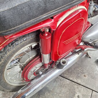 Jawa panelka 350 - 6