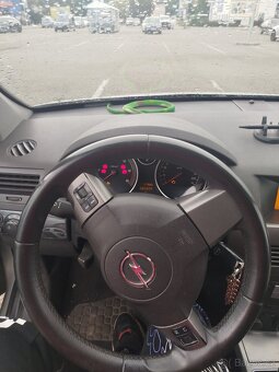 Opel Astra 1.9 TDI 2007 - 6