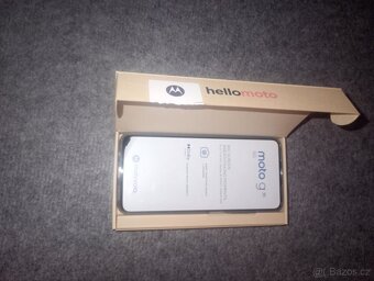 Mobilní telefon Motorola nová - 6