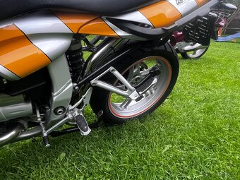 BMW R1100S - 6