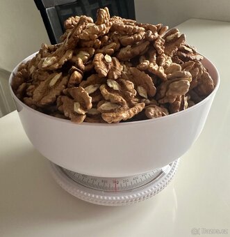 Vlasske loupane orechy - pulky - 6