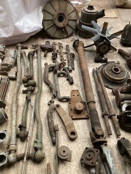 Náhradní díly na ZT 303 - 6