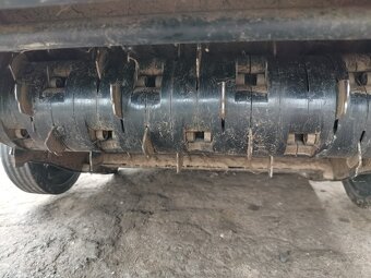 Benzinový vertikutátor Yard Man - 6