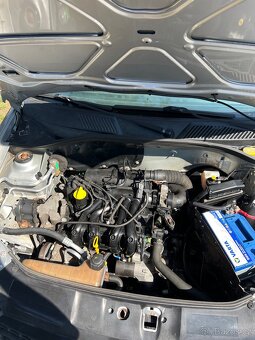 Renault clio 1.2 - 6