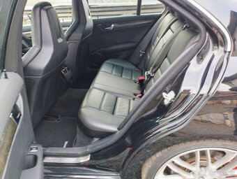 Mercedes Benz C63 AMG W204 2010 - 6