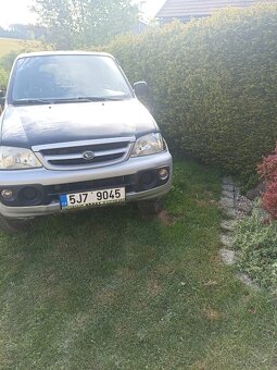 Prodám Daihatsu Terios, r.v. 2005, 63 kW, 4x4, černá - 6