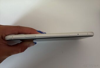 📱iPhone 11- 64 GB- Bílý - Skvělý stav - 6