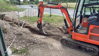 Minibagr 1,5 tuny - půjčení s dopravou - 6