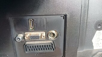 Tv TELEFUNKEN model T 24 TX 189 LP s dálkovým ovladačem. - 6