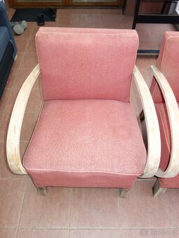 Dvě křesla Halabala červené, cena je za obě dohromady - 6