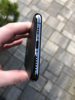 iPhone 11 PRO 64Gb černý - 6