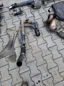 PEUGEOT 4007 CITROEN C CROSS  MITSUBISHI OUTLANDER - 6