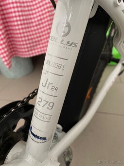 Dívčí kolo Kellys Kiter 30 24” - 6