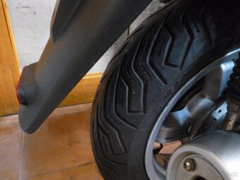 Yamaha Versity 300. rok 2005. Najeto 31889km. - 6