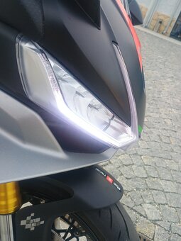 Aprilia RSV4 1100RR 2023 160kw - 6