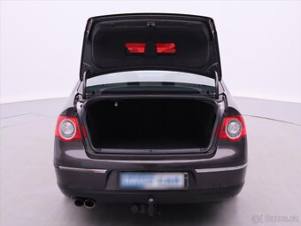 Volkswagen Passat 2,0 TDI 103kW Highline CZ (2008) - 6