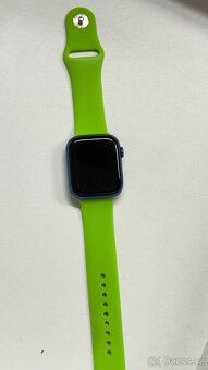 Apple Watch 7 45mm Blue, pěkný stav - 6