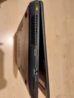 Lenovo Ideapad G700 17" notebook 8GB RAM SSD Intel i5 - 6