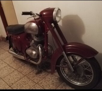 Jawa kývačka 250 - 6