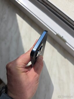 Prodám iPhone 15 Pro Max, 512GB, záruka T-Mobile do 12/2025 - 6