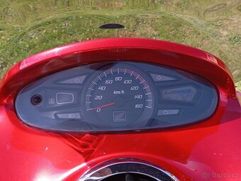 Prodám Honda PCX 150 rok výroby 2012 - 6