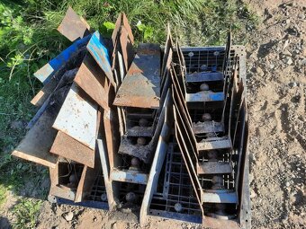 Kompletne kolesá  diely na vlecku prives - 6