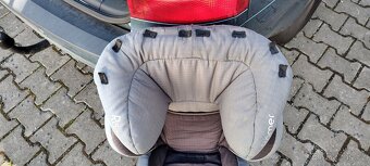 Prodám autosedačku Britax Römer KIDFIX - 6