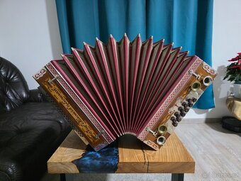 Heligonka Hlaváček - 6