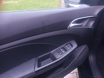 MG MG3, 1.5 HYBRID+ EXCLUS 2025 143kw - 6