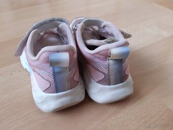 Botasky zn.Loap vel 33 - 6