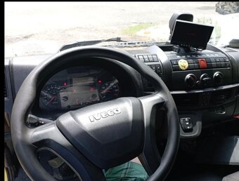 Iveco 75 - 6