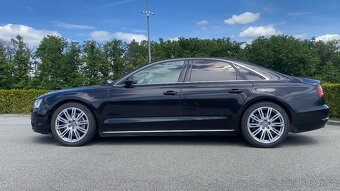 Audi A8 4.2TDi V8 258kw Quattro - 6