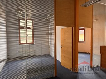 Pronájem kancelářských prostor 117m2 s recepci, Růžová, Opav - 6
