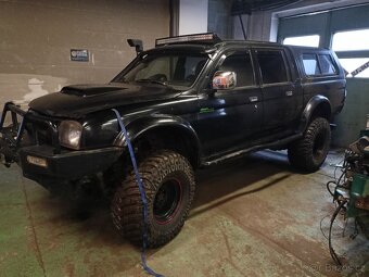 Mitsubishi l200 - 6
