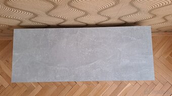 Stolek pod TV / konferenční stolek s kolečky - imitace beton - 6