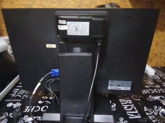Prodám monitory HP, SAMSUNG,EIZO - 6
