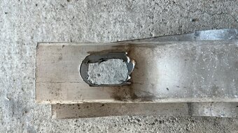Výztuha předního nárazníku Audi A3 - 6