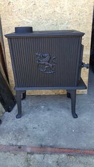 Litinová kamna Jotul F 602 N černý lak - 6