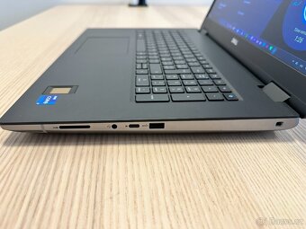 Mobile workstation Dell Precision 7770 - 6