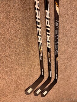 HOKEJKA BAUER SUPREME ONE, 170 cm, flex 87, záhyb P92 - 6