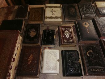 Modlitební knížky + římský misál - 6