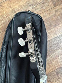 Kytara Henry junior - 6