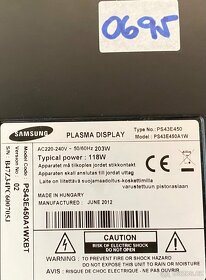 Samsung PS43E450 - 109 cm plazma, nástěnný držák, přísluš. - 6