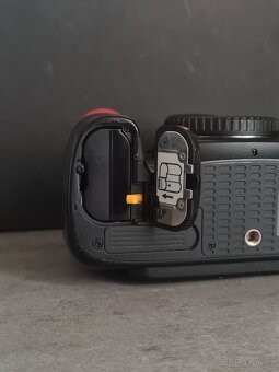 Nikon D7100 Tělo - 6