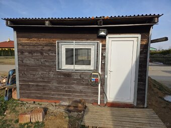 Buňka, bouda 4,3 x 2,4 pouzita - 6